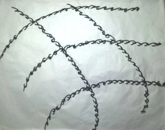 hari962's tweet photo. Subtle curves & light gives 2D a 3D perspective. Thread on flat tissue paper #textiles #sewonpaper https://t.co/JhAwsmGtt7