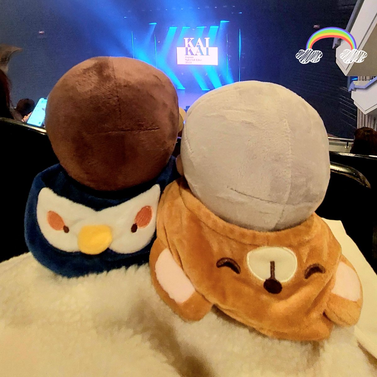 HappyFangirlPH's tweet image. The boys made it! &amp;lt;3 #ConcertDate #EXO #KAlSOO