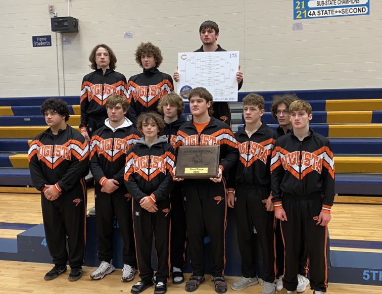bterry_brandon's tweet photo. Oriole Wrestlers won SEK Tournament today.  Champ-Roman Coldwell. 2nd-Terry, LaPlant, Fox. 3rd- Carey. 4th- Foy, Bratton, Buell, Kant, Morales. 7th Flower https://t.co/yWISzdzTJE