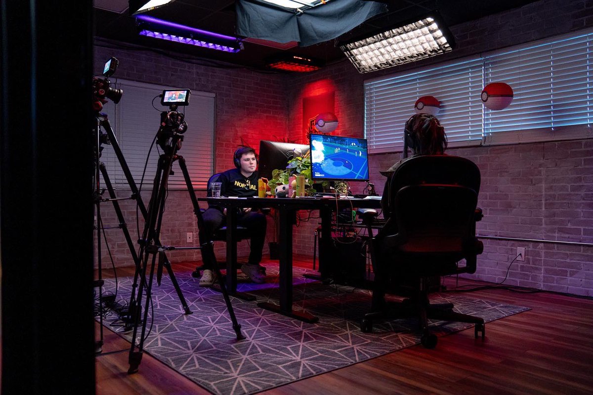 Beyond The Summit tweet media