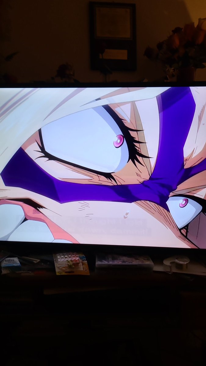 GundamStarForce's tweet photo. Come on UA ! The plan is going awry ! @AboutElizabethM #MyHeroAcademia https://t.co/wG6bT0Gayu