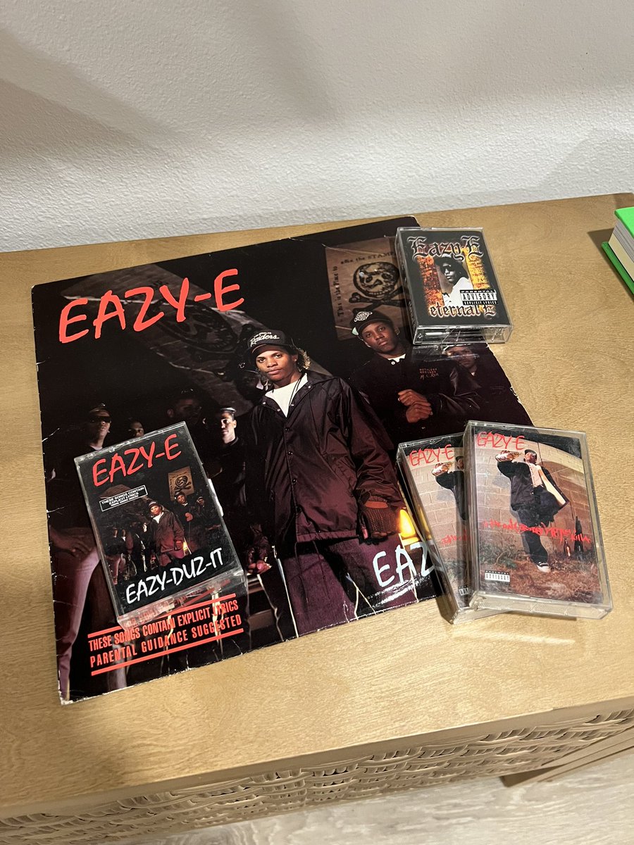 MadMatt1er's tweet photo. Some of my favroite vinyls. Eazy E is first press. https://t.co/Ogfv9gkHC1