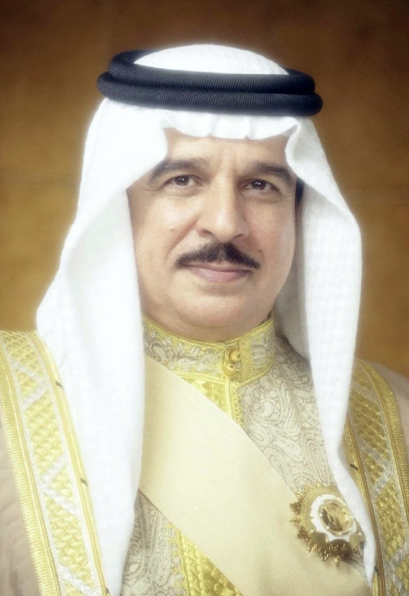 adelaloffi's tweet photo. نتأمل قرارات ملكية سامية تدخل الفرح في قلوب الناس، وهذا ما عودنا عليه جلالة الملك المعظم عندما تزداد الشكوى،وهو من عرف الناس وتربى بينهم،ودرس معهم على طاولة خشبية،ولعب في نواديهم،وقدم الميثاق والمشروع الاصلاحي،وبيض السجون وأعاد المنفيين، والحياة البرلمانية،والغى قانون أمن الدولة. https://t.co/HdgzE7uKQU
