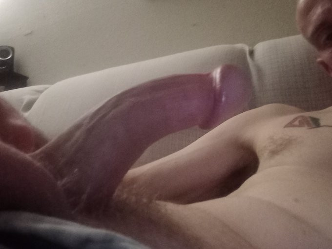 Year no sex and I'm hard af need some relief https://t.co/mCJnS60lRG