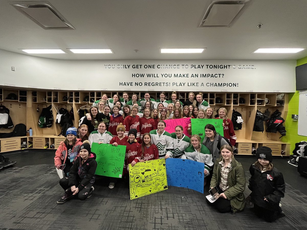 RDPQueensHockey's tweet photo. Big Queens W tonight! 7-1 final. Team Awards: #94 Natalie Buttle with a pair of goals is the workhorse and #2 Kass Gaudette with one goal is our warrior tonight. Special shout-out to ALL our little fans in the house tonight. We appreciate you girls! #futurequeens #DefendTheCrown https://t.co/lc5pH9JSmT