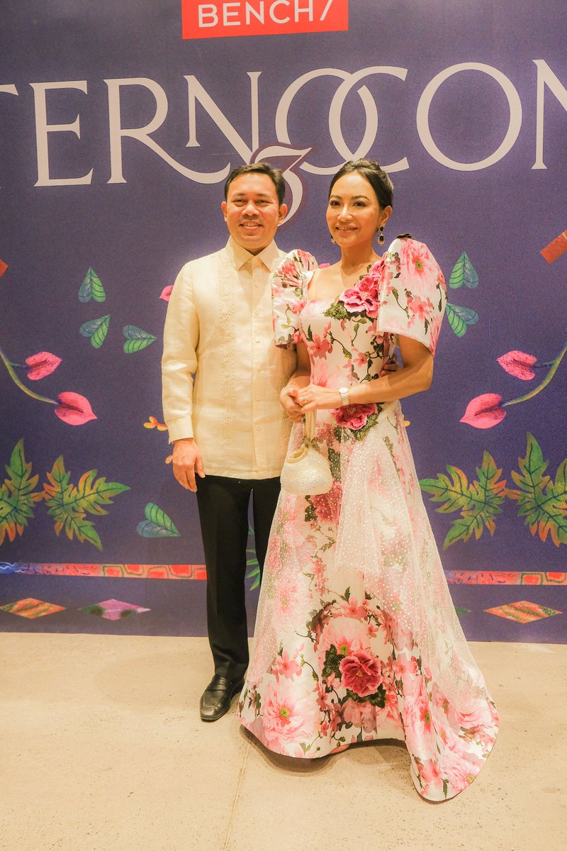 pauloMDtweets's tweet photo. Some PINK Filipiñana at the #TernoCon and I oop! 🫰😊✌️ https://t.co/Q80Fi044fD