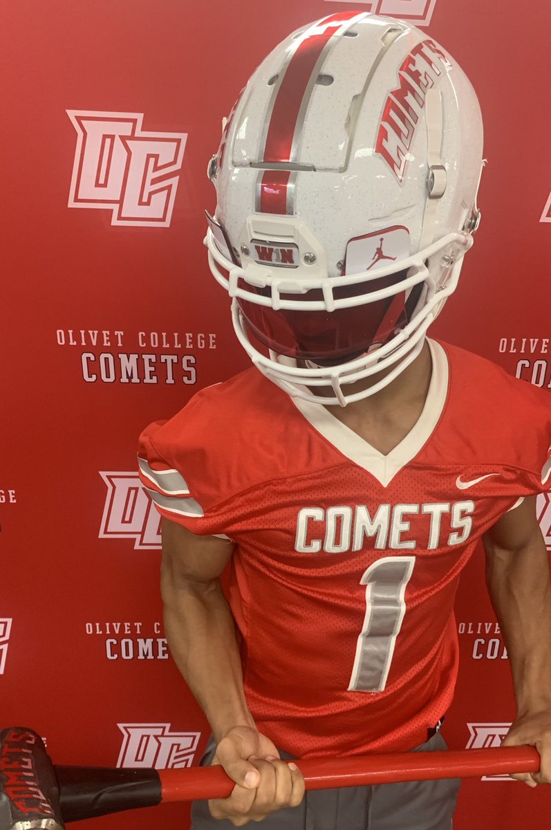 Blessed to revive another offer from @OlivetCollegeFB ☄️ Had a great time being on campus today <a href="/J_dot_Smith/">Javier Smith</a> #W1N