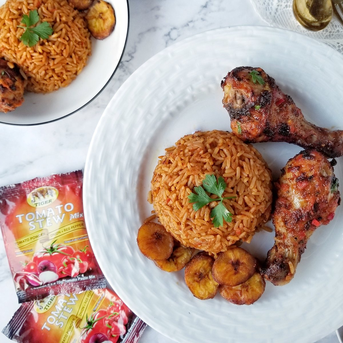 thetigerfoods's tweet photo. ...just because Sundays are for rice in every Nigerian home. We are having yummy Naija Jollof made with Tiger Tomato Stew Mix. Taste is all that matters😋 

#SundayMorning #Tomato #StewMix #Food #NaijaFood #NaijaComedy #AfricanCuisine #foodie #foodblogger #menu #recipes https://t.co/kc9YFrUT1h