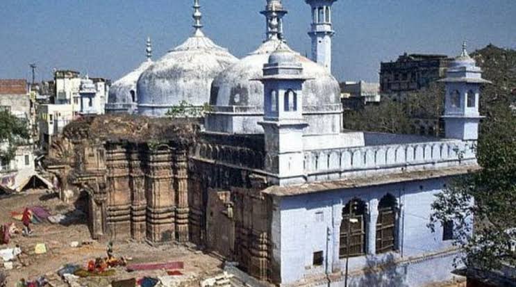 @babubasu Very good 

@babubasu Sidhartha Basu has finally conceded that #Gyanvapi Mosque will always remain as Kashi Vishwanath Temple

Thank you Sir #MughalGarden #MughalGardens #Rename #ModiDocumentaryRow