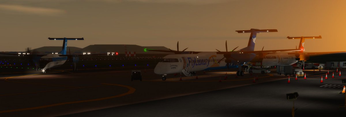 iflyFlyLuxury's tweet photo. DASH 8 FAMILY ACTION!!!

screw whoever says we don't provide luxury on our dash 8s. we just have them because we love them <3

#Roblox #RobloxDev #RoAviation https://t.co/eOgXIAwLC2