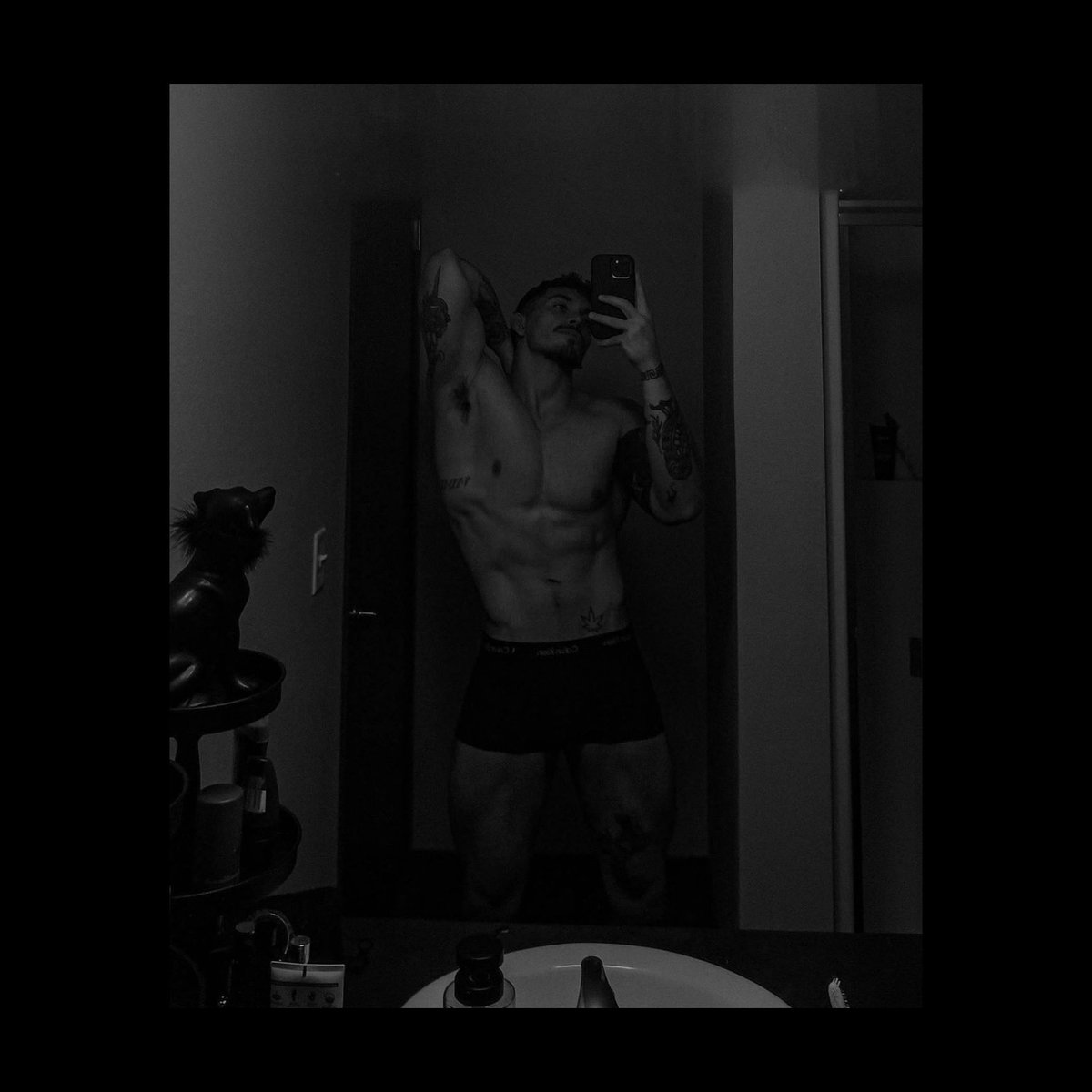 ⠀
⠀⠀⠀𝐀𝐂𝐄 “𝐁𝐋𝐀𝐃𝐄” 𝐌𝐀́𝐗𝐈𝐌𝐎
⠀⠀⠀⠀⠀
⠀ son of the mafia boss. Bisexual muse.
    Verse/top. Always has what he wants.
⠀⠀Onlyfans creator. MDNI.⠀⠀⠀ ⠀⠀⠀

⠀⠀⠀⠀⠀ ❥ + rt⠀⠀ ⠀⠀⠀