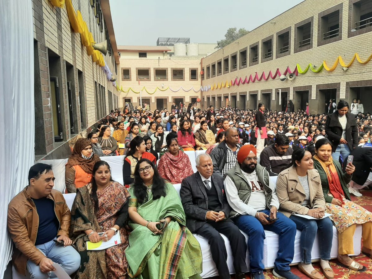 mandeep40548693's tweet photo. वार्षिक समारोह कृष्ण नगर गवर्नमेंट स्कूल https://t.co/TQUjbdgCUz