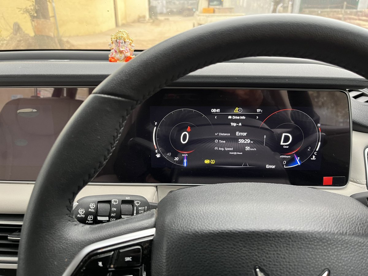 RustagiKhushal's tweet photo. Showing error in vehicle mein reading  That’s very Good or Bad. 🤪🤪 https://t.co/HMzHEJf40I