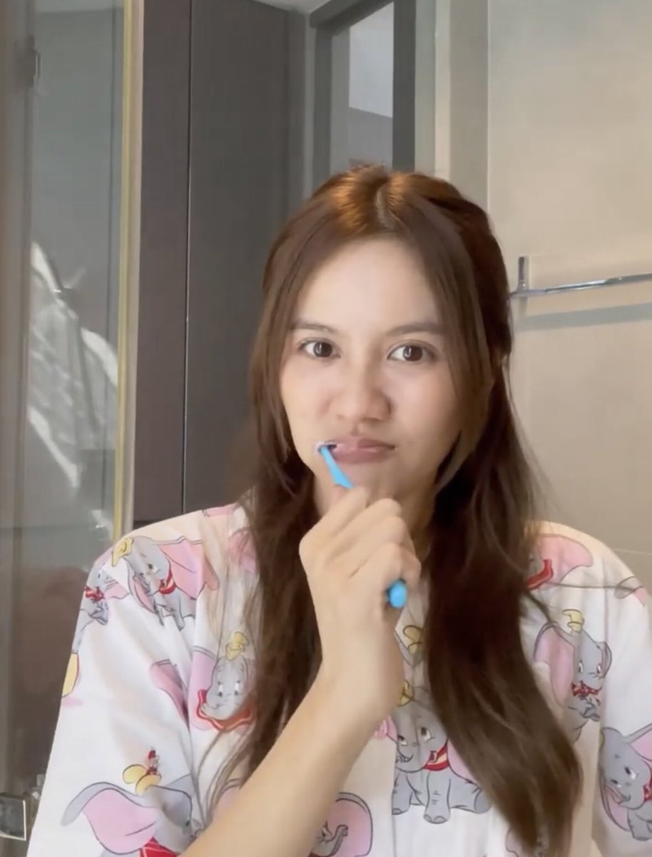 M_meAnnN's tweet image. หอมสดชื่นนนน ด้วย SIMMON
AD LINE : @simmon

#SimmonxNamneungMilin
#Simmon #NamneungMilin