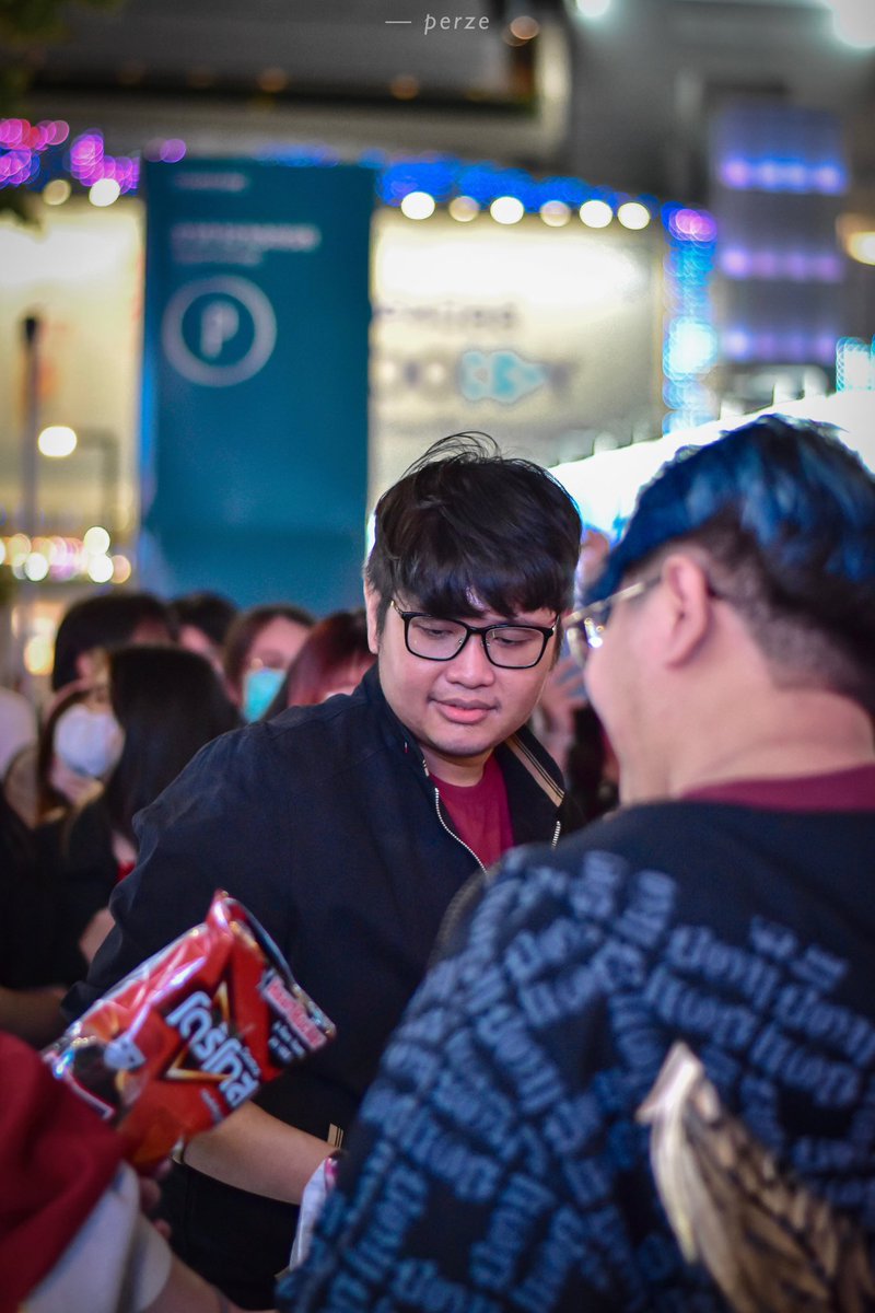 lewandv__'s tweet image. ที่บอกว่ารอเจอครั้งต่อไปได้เจอแล้วนะ 🫶🏻
#Jamezconer
#ใส่นัวแฟมิลี่