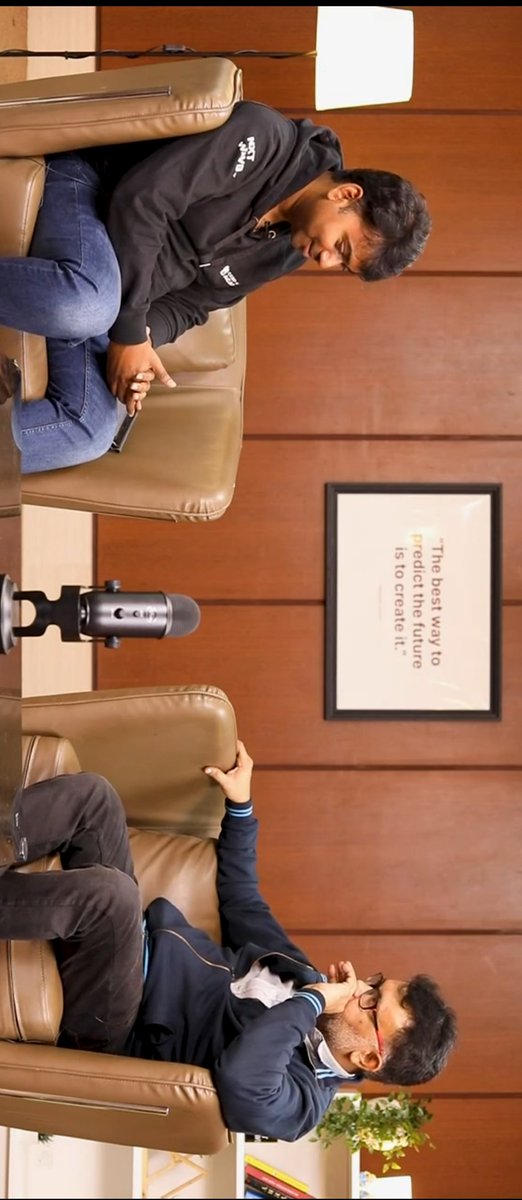 ap22110011257's tweet image. I&apos;ve learned how to build resume perfectly with this podcast. This was truly amazing. Thank you NxtWave.
#NxtWave
#onehourofcode