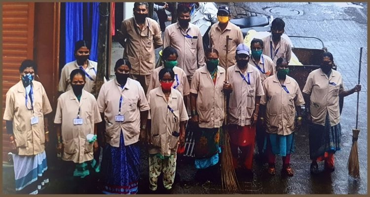 #64. Garbage collection by Clean Red Staff from a brothel in Pune.

More Info@ sahelisangh.org