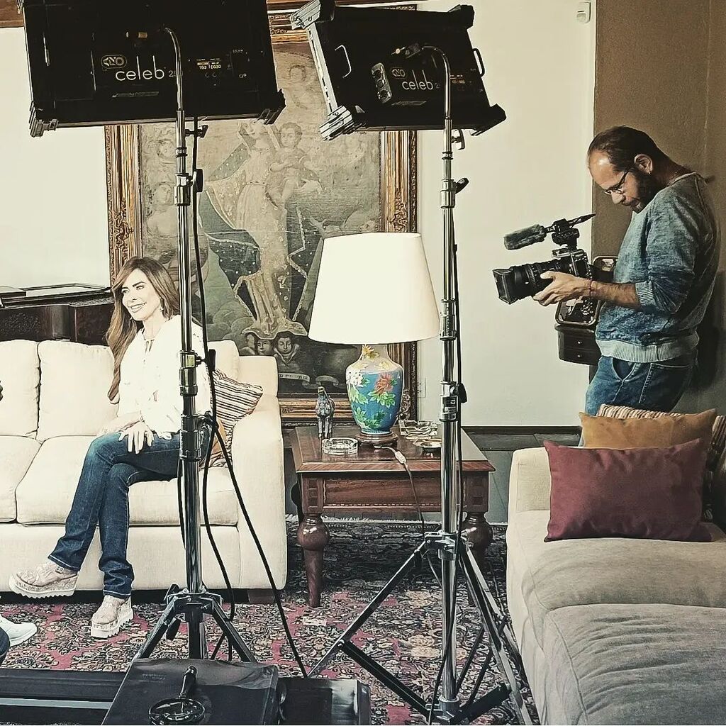 ArturoTay's tweet photo. No sé si existe el infierno o el cielo
Ni quién me garantice si yo vivo o muero
Yo tengo hoy y te tengo hoy...

#gloriatrevi #yosoygloriatrevi #bioserie #photooftheday #lifestyle #filmandoando #momentsintime #crew #photostories #mylifeasamovie #proximame… https://t.co/Cq9HiCDjEQ https://t.co/WcFPycbiEY