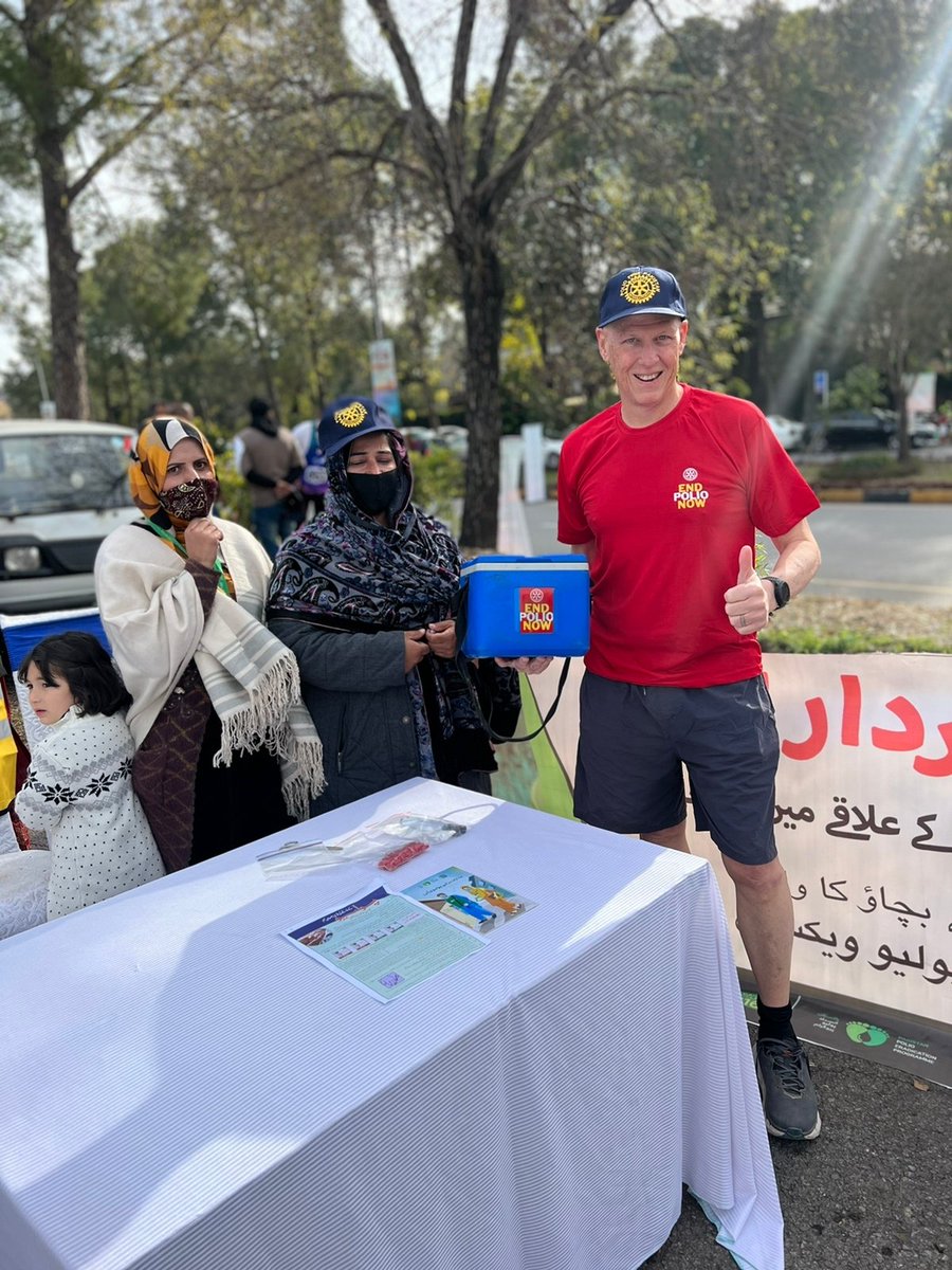 <a href="/UNICEF/">UNICEF</a> Chief for Polio Team in Pakistan 🇵🇰 <a href="/hamish2012/">Hamish Young</a> joins the <a href="/isbmarathon/">Islamabad Marathon</a> to support the #RaceToEndPolio 🏁