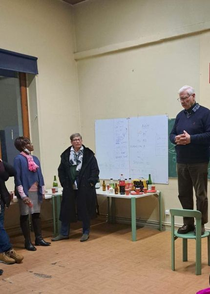 CrfCaen's tweet photo. Mercredi 25, tous nos bénévoles étaient invités à partager la traditionnelle galette des rois, en ce début d’année. 
Merci à chacun pour votre présence et pour votre service bénévole. Merci également au bureau pour sa direction et son travail acharné afin que tout fonctionne bien https://t.co/GwLOGBXSGU