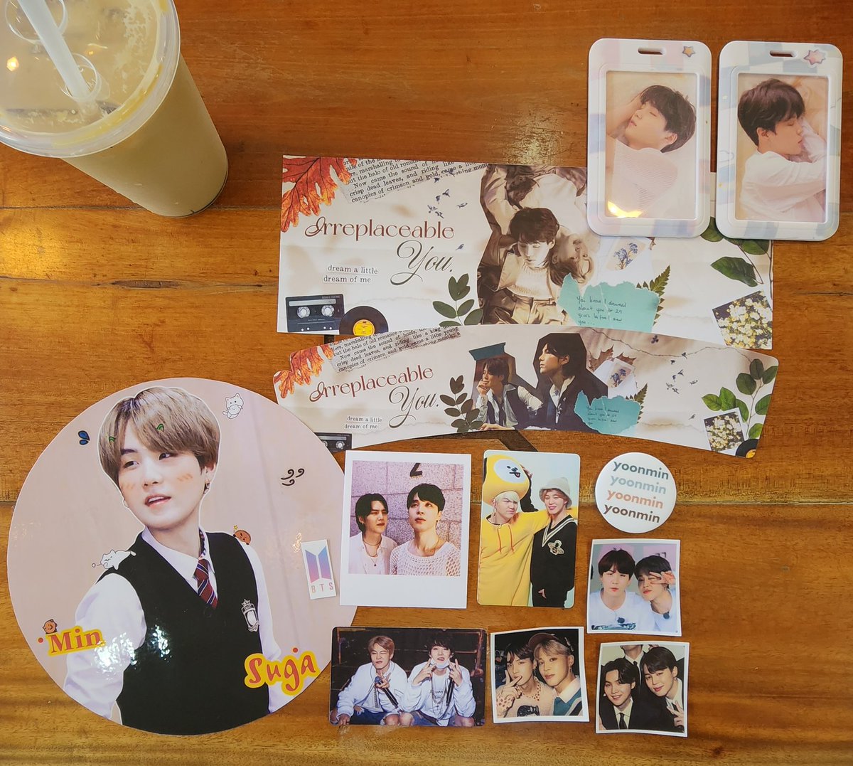 budenggs's tweet photo. 1st @BTS_twt CSE for 2023, and it's for Mimi. 💗 Thank you for organizing this @adorablyoons ang saya.

Thank you din sa napaka-competitive na si @shiningyoongles for the Yoongi day kit. Hihihi. 

See you on April, fellow YoonMin enthusiasts. 😉💗 

#IrreplaceableYou https://t.co/GUyxLJu6IL