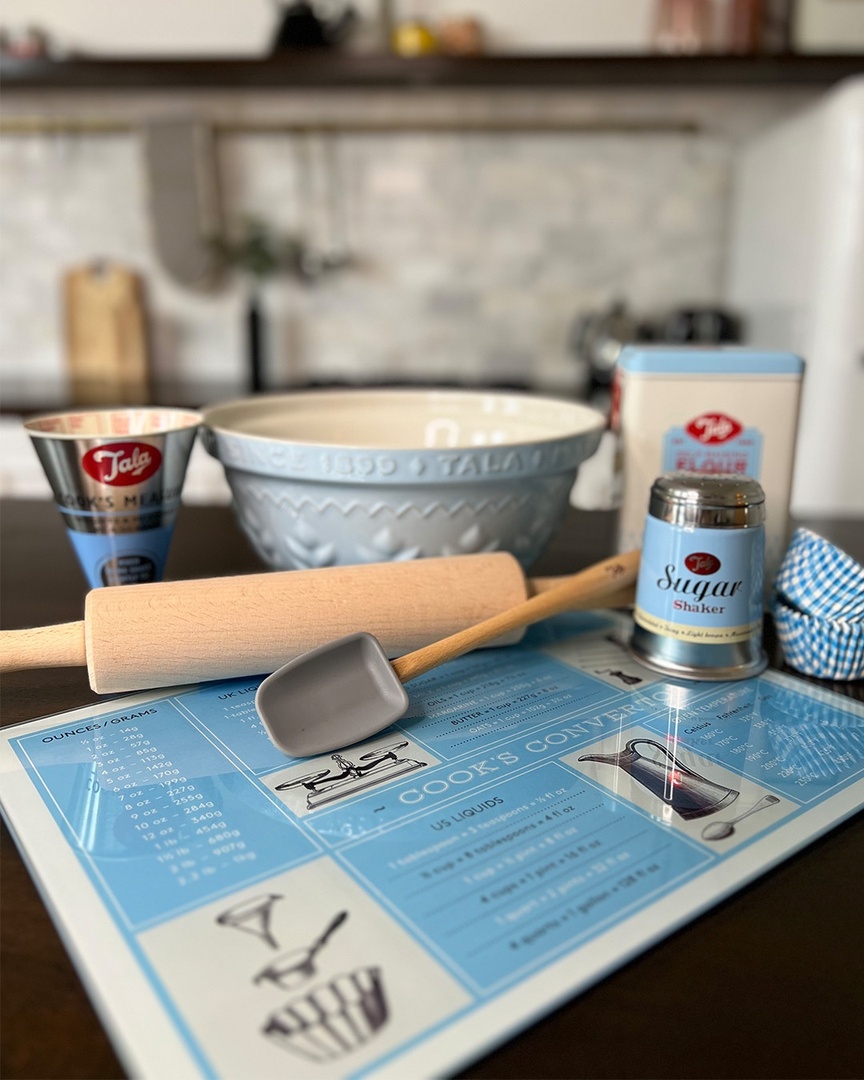 TalaCooking's tweet photo. A colourway to fit in with any kitchen! 💗🤍💙💛
Which one would you love in your kitchen? Let us know in the comments below 👇
#colourway #bakewarebundles https://t.co/cXpbqwpBrc