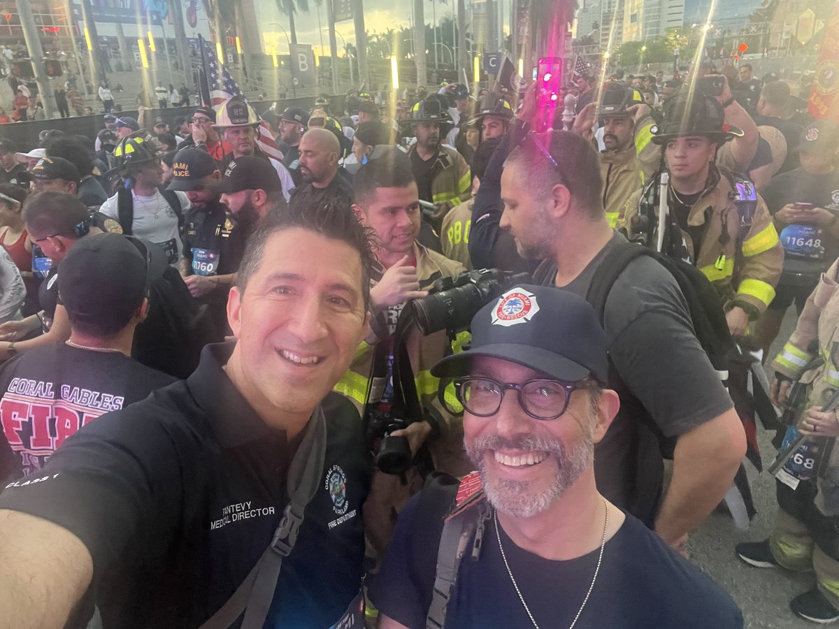 <a href="/marcgmd/">@Marc Grossman</a> <a href="/RunMiami/">Miami Marathon</a> 2023