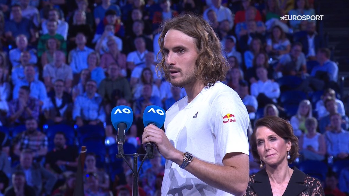 UniversTennis's tweet photo. 🗣 Tsitsipas : "Novak Djokovic est le plus grand joueur à avoir tenu une raquette de tennis." https://t.co/iHEbaZ3dWH