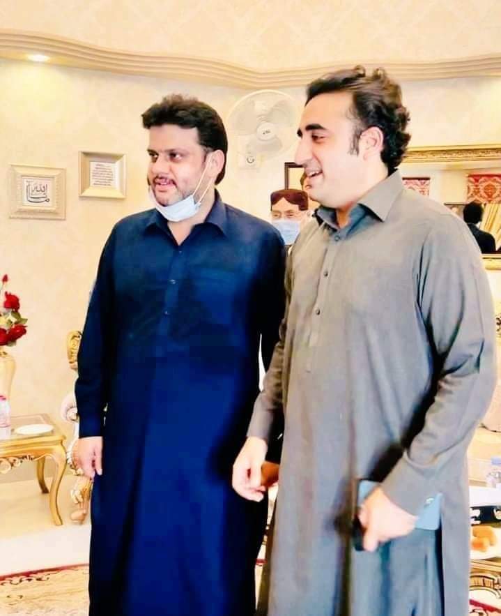 imdad_61's tweet photo. جيت اسان جي رِيت 
We request to Chairman #PPP🇵🇰🇱🇾
@BBhuttoZardari and Adi @FaryalTalpurPk the workers of Tando Allahyar, to make @pitafi_zaheer the Chairman For District Tando Allahyar. https://t.co/wiO846V1kr https://t.co/f3K0pFtgKW