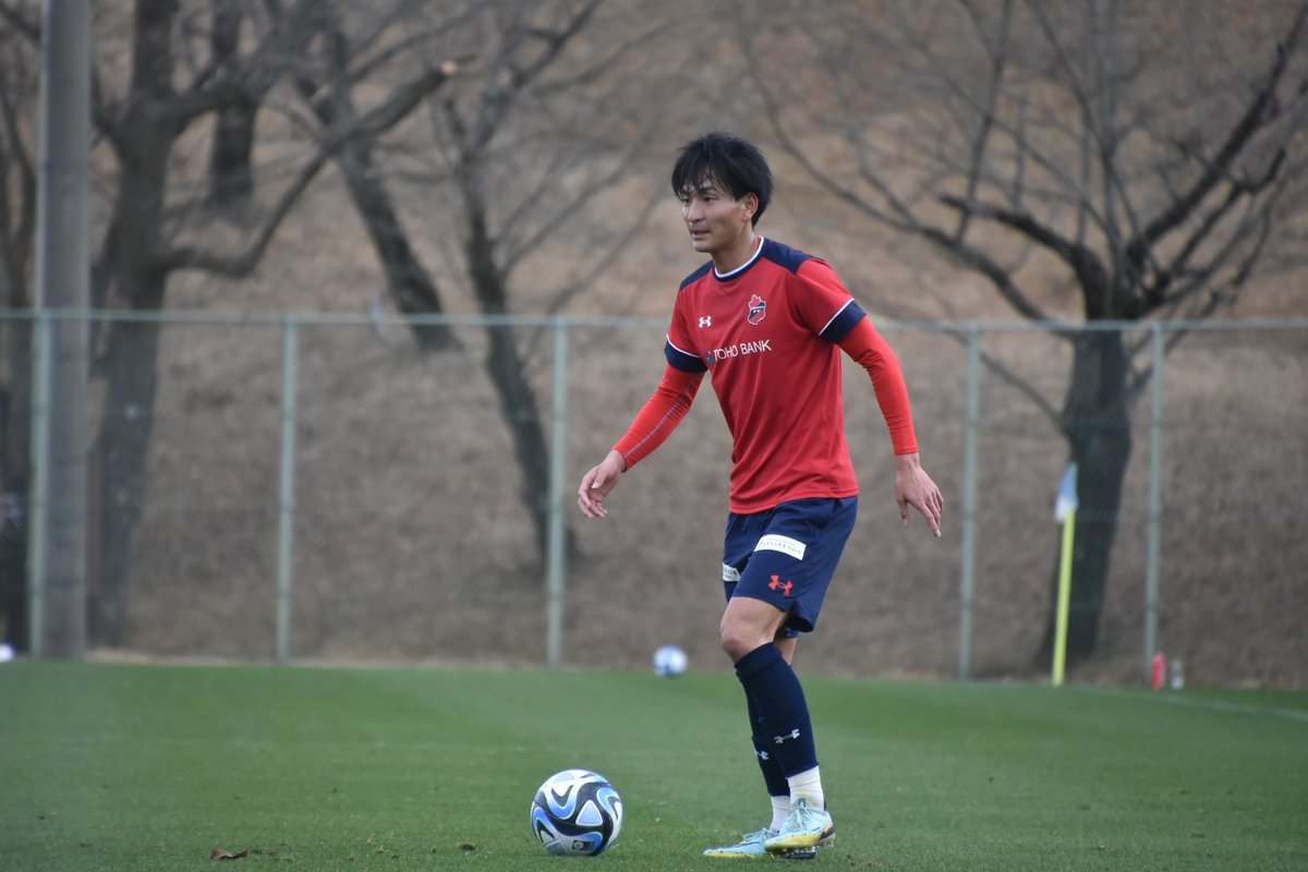 IwakiFcOfficial's tweet photo. 本日、かごしま健康の森公園運動広場にて行われました #鹿屋体育大学 とのトレーニングゲームの結果をお知らせします。

◾︎試合結果
いわきFC 1-2 鹿屋体育大学

#iwakifc #いわきFC https://t.co/rVVQ3gsOrA