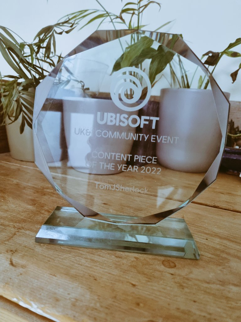 tomjsherlock's tweet photo. Thank you @Ubisoft_UK 

I don't think I've ever won an award before 🥺🥲

Also to be nominated for a few was insane!

Content Piece of the year 2022 for the Berlin Watch Party, big thanks to who @MrChapstix helped make it so fun! 

Still massively overwhelmed ahhhhh 💛💜💛💜💛 https://t.co/e8yyGa7OoV