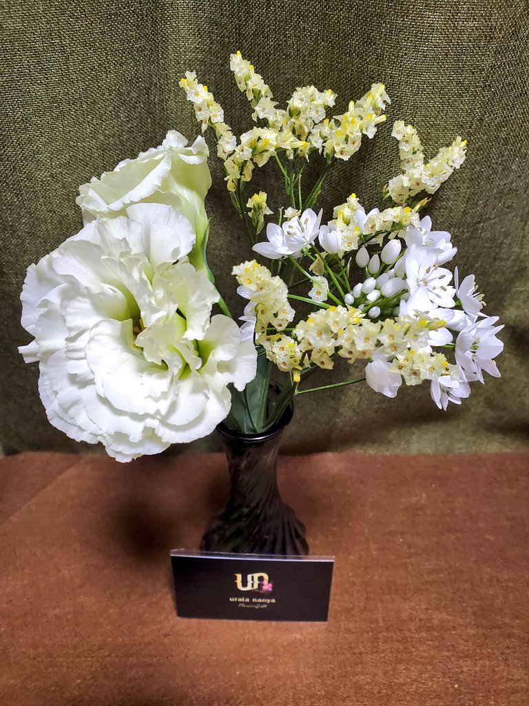 708xAAAx's tweet photo. 直也くんセレクトのお花🙏💚
14周年おめでとう！🥰🎉

購入番号 : 0f7d0c3987

@un1982
#お花の定期便
#UNFG
#unofficial
#浦田直也
#hanameku https://t.co/FaAQcamPzV