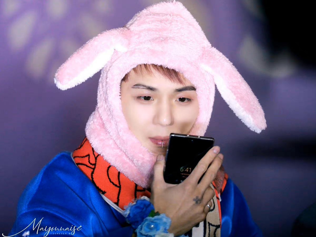 HHHope_'s tweet photo. 很多兔兔！🐇
@official_mino_ ✨

#宋旻浩 #MINO #WINNER #fanart #minofanart #송민호 https://t.co/zRP2KWzc9L