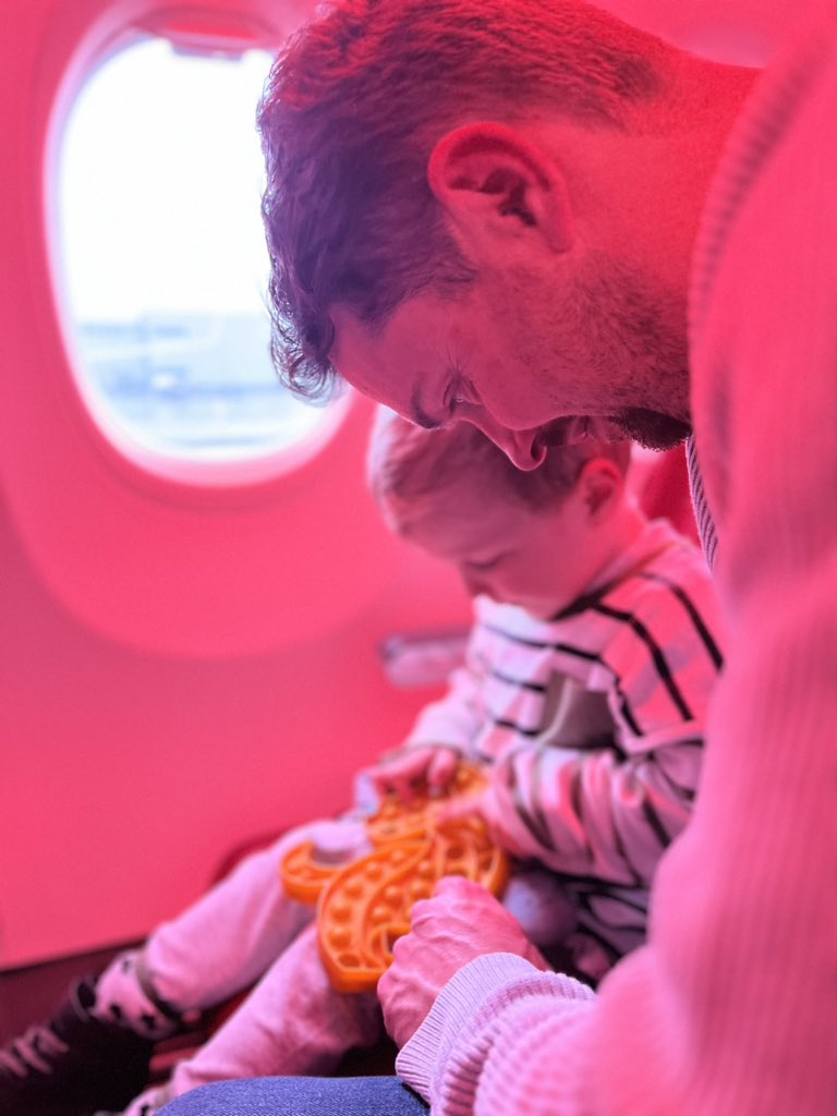JoanneMHowe's tweet photo. Team @jet2tweets at @BristolAirport first class in toddler training! Our little passenger pushed the big green button to check-in his luggage and given stickers for his #Jet2 passport ✈️ No queues and a brilliant stress-free experience! ⭐️ https://t.co/pbwPD1Ncyt