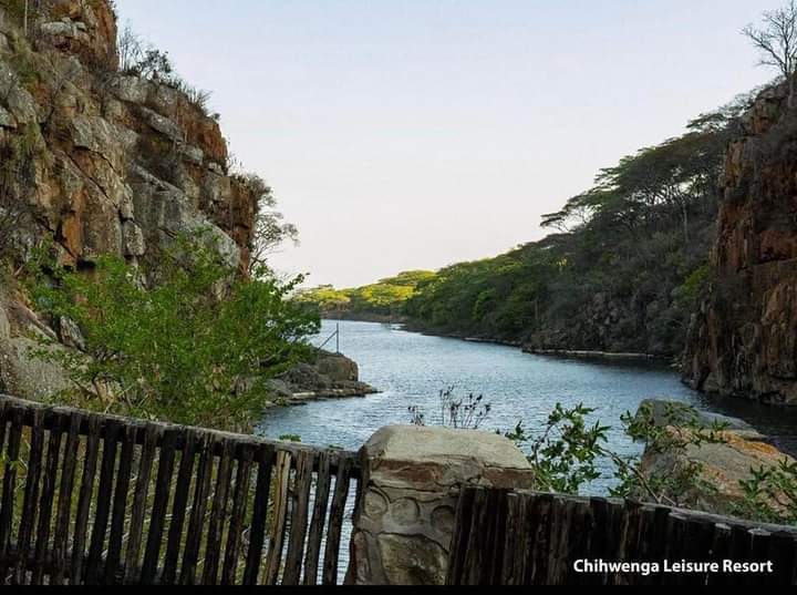 MasvingoTourism's tweet photo. Sights from the newly minted Chihwenga Leisure Resort at Pokoteke Gorge. Perfect for outdoor events and weddings

Call +263 78 307 0832 https://t.co/RUn1atB6jL