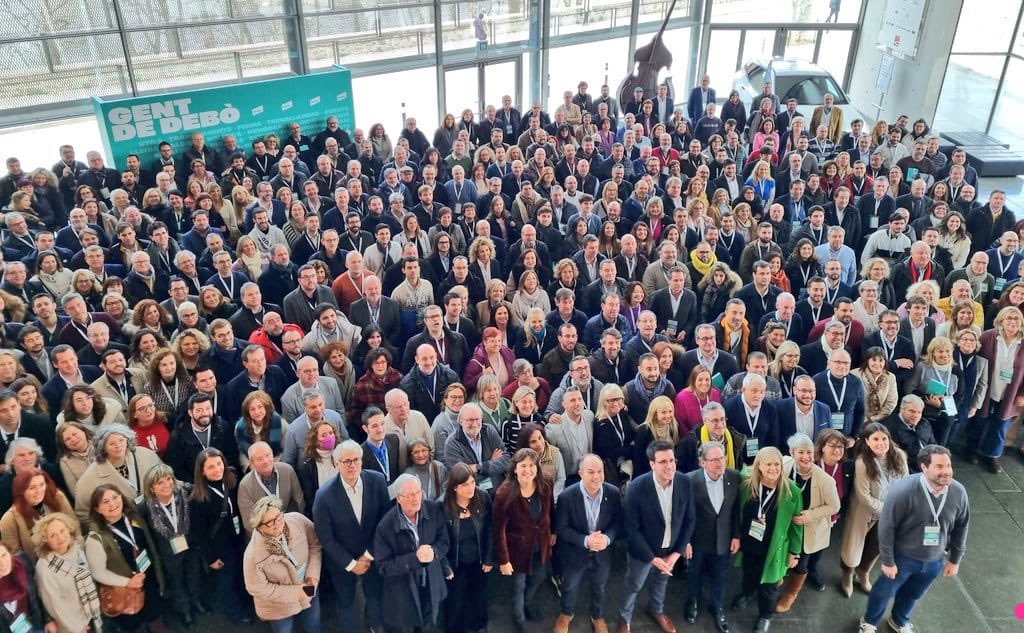 Representació de la comarca d’Osona - Lluçanès a la Convenció Municipalista de JUNTS, ahir a Girona #gentdedebò