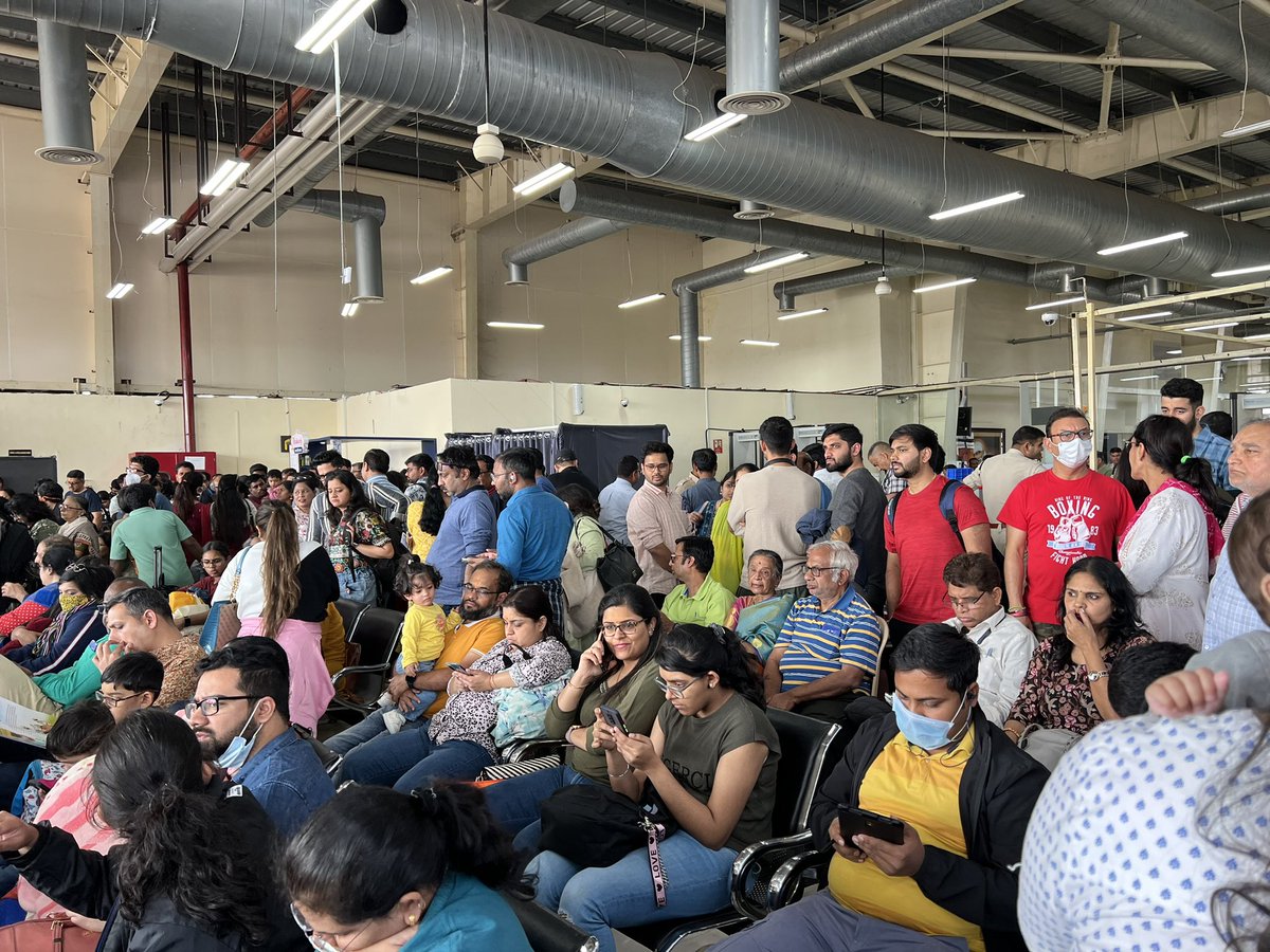 ravicreddy's tweet photo. Shirdi international airport right now. You can’t move an inch without stepping in someone’s toes. The demand for air travel is huge in India. Over all so much scope for new businesses https://t.co/ebElwJZPrS