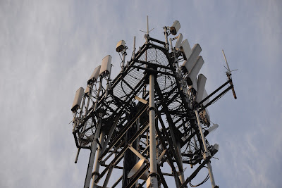 TowardsTechno's tweet photo. Towards Techno: 5G Technology - The Future of Mobile Communication https://t.co/H56kSb5RS5 

#technology #5G #mobile #communication #blog #blogger #bloggingcommunity #educational #education https://t.co/iHKQZB5Bbq