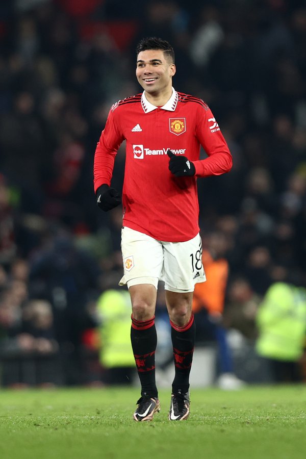 spikedotlink's tweet photo. Picture of the greatest pensioner in history. When they relegate you to bs, may you rise and prove them wrong like the man Case! Happy Sunday, tweeps. #GGMU https://t.co/lxSHGKSMoa