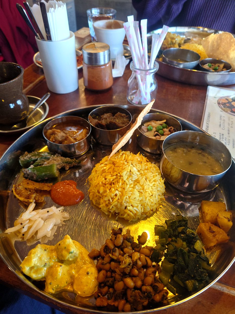 3215abc3215's tweet photo. 人生初のダルバートという料理を食べてきました…！
ネパールの定食的なものらしいです…。

すごく美味しかったですし、新たな料理の幅も広がりました！ https://t.co/3PDRjSZFbi