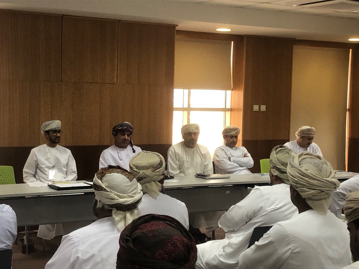 slblabor's tweet photo. يحصل الآن الأجتماع السنوي لإتحاد قطاع النفط والغاز مع النقابات العمالية @gfow_om @ogslu @Labour_OMAN @Mog_Oman @opal_oman @HussainAlHarth4 @NasserALRawah17 https://t.co/n1HEvGnyrG