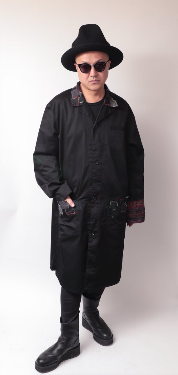 tears_of_swan's tweet photo. TEARS OF SWAN-RAINBOW PATCHWORK ENGINEER COATになります!!
本日からofficial webshopでもオーダー開始ですので宜しくお願い致します😊💻
https://t.co/RKetFqj4z2
(3月上旬発送開始)
@tears_of_swan
#tearsofswan
#rainbow
#patchwork
#engineercoat
#coat
#エンジニアコート
#コート https://t.co/FWJ0z5SSrV