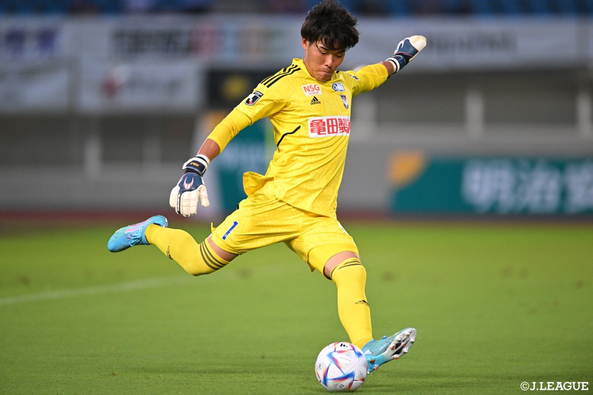 アディダス CONEXT24 PRO Jリーグ 実使用 小島亨介 サイン サッカー