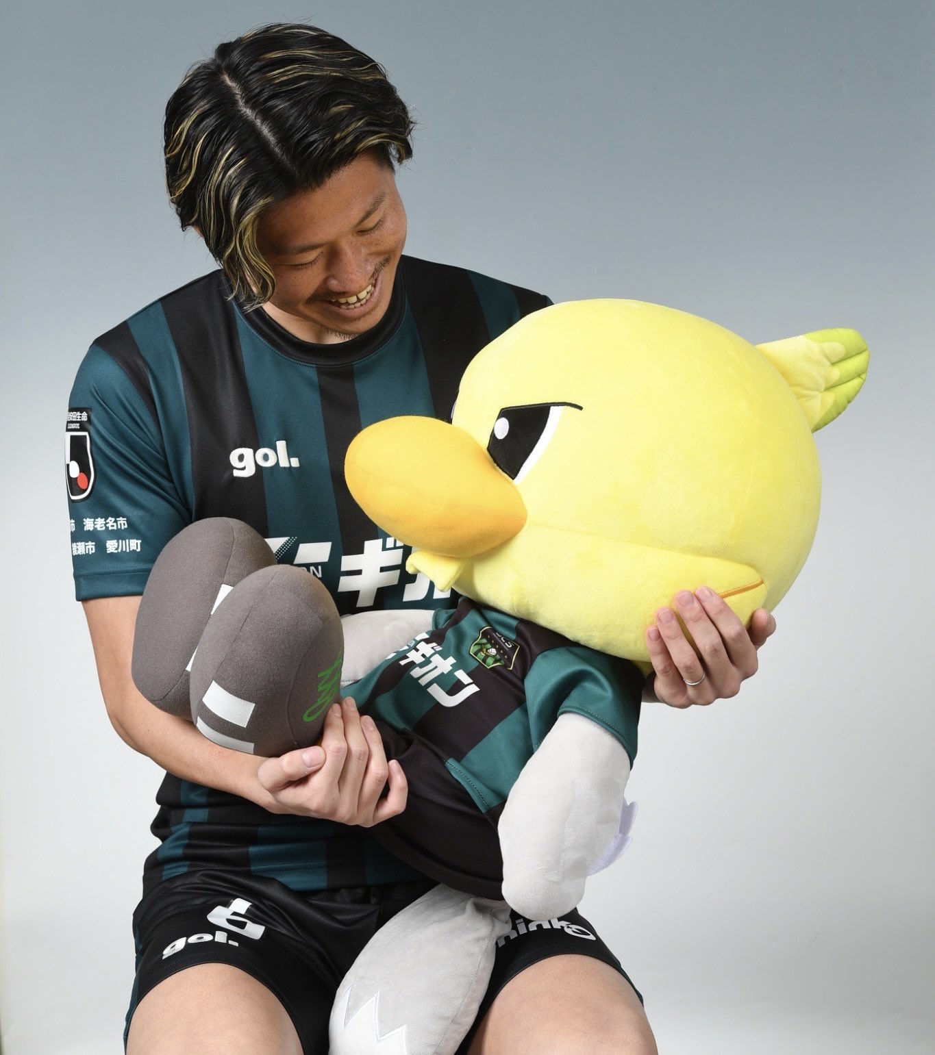 ぬいぐるみ ギッフィー たま媛 ギラン Jリーグ ぬいぐるみ ギッフィー たま媛 ギラン Jリーグ 5月31日(金)18:00