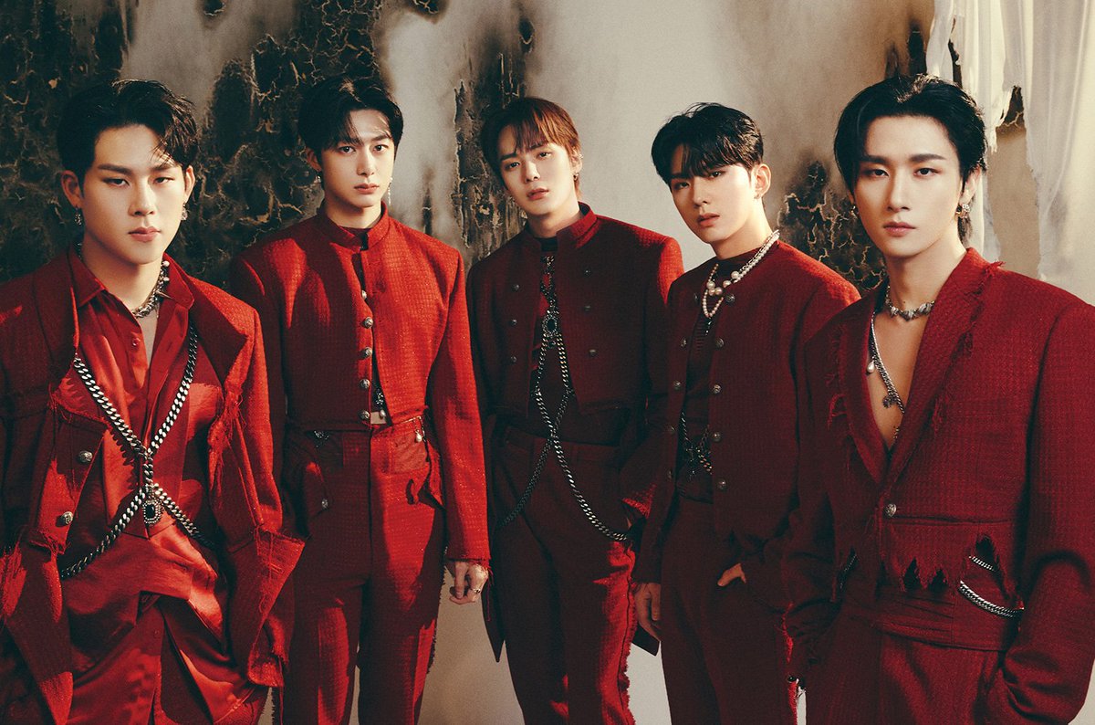 worldwide_mx's tweet photo. [#wwmx_beautifulliar]

Most streamed song by boy group on MelOn in 2023:

#2 @OfficialMonstaX 'BEAUTIFUL LIAR' - 12,3M
#3 @OfficialMonstaX 'DAYDREAM' - 7,9M
#4 @OfficialMonstaX 'CRESCENDO' - 7,7M
#5 @OfficialMonstaX 'LONE RANGER' - 7,7M
#6 @OfficialMonstaX 'DENY' - 7,6M https://t.co/6QmqrujCHJ