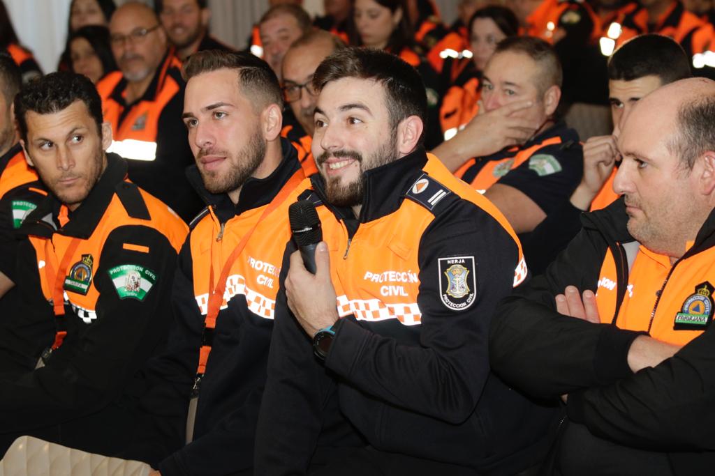 Cada mesa de trabajo suscita debate y preguntas que crean sinergias y propician la construcción del aprendizaje en estas #JornadasVoluntariadoPC