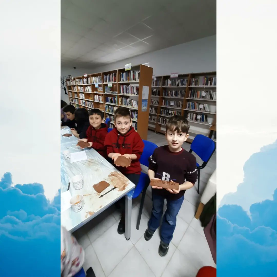 KtpKandira's tweet photo. Cumartesi Etkinliği'nde Sümer Alfabesi ile çivi yazısı yazdığımız kil tabletlerimiz... Marifetli katılımcılarımıza teşekkür ederiz.🌼🕊📚
#cumartesietkinlikleri #kiltablet #çiviyazısı #sümeralfabesi #kütüphanedeyim #kandıra #kocaeli
@F_Tasdelen_
@kulturturizm41
@kandiragovtr https://t.co/lql57ZrR9g