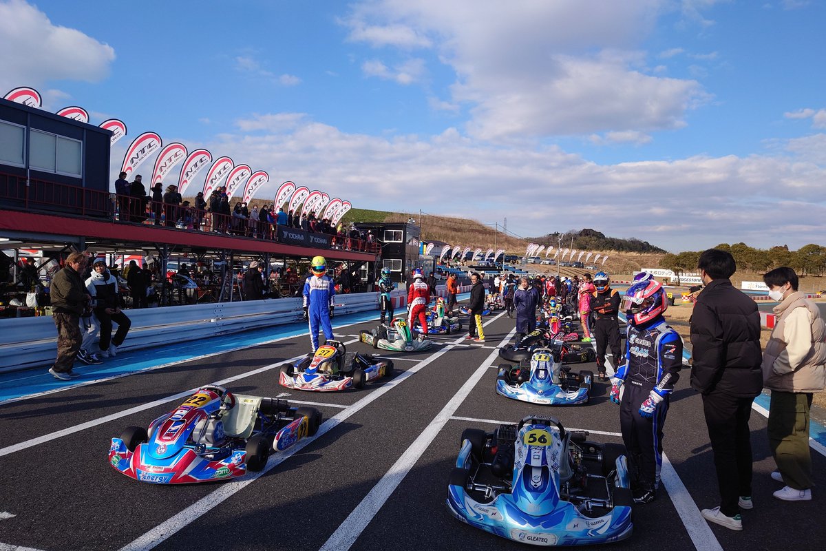 gleateqms_twi's tweet photo. 【取り急ぎ...👑】
.
#GLEATEQKART
NTC WINTER CUP SSクラス
1-2フィニッシュを達成しました㊗️
.
.
@NewTokyoCircuit
#グリーテックカート
#感動の結末 https://t.co/nyXXl6t0ri
