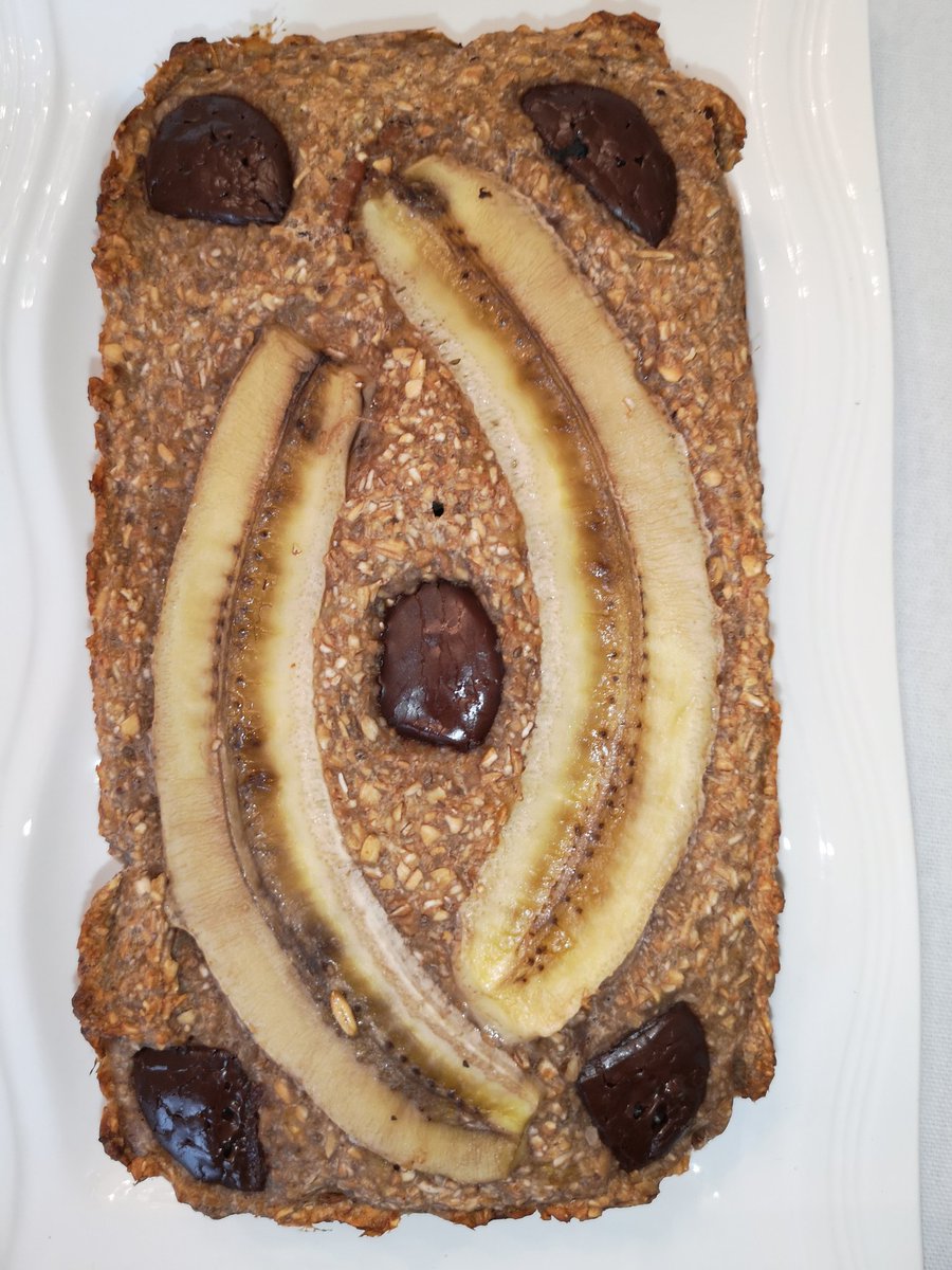 nutrisnapper's tweet photo. Nutrisnappers Choccy Banana 🍌 Bread ⬇️⬇️⬇️⬇️➡️ @nutrisnappers ⬅️
🤗Porridge Oats
🍌Bananas
🤗Baking Powder
Agave Nectar
🤗Tahini
🤗Almond Milk
🍫Chocolate Chips
🤗Chia Seeds
🤗Walnuts
#nutrisnappers #banana
#bananabread #food #eatlondon #bananas #foods #easyfoods #easytofollow https://t.co/2qrDNZ5Ail