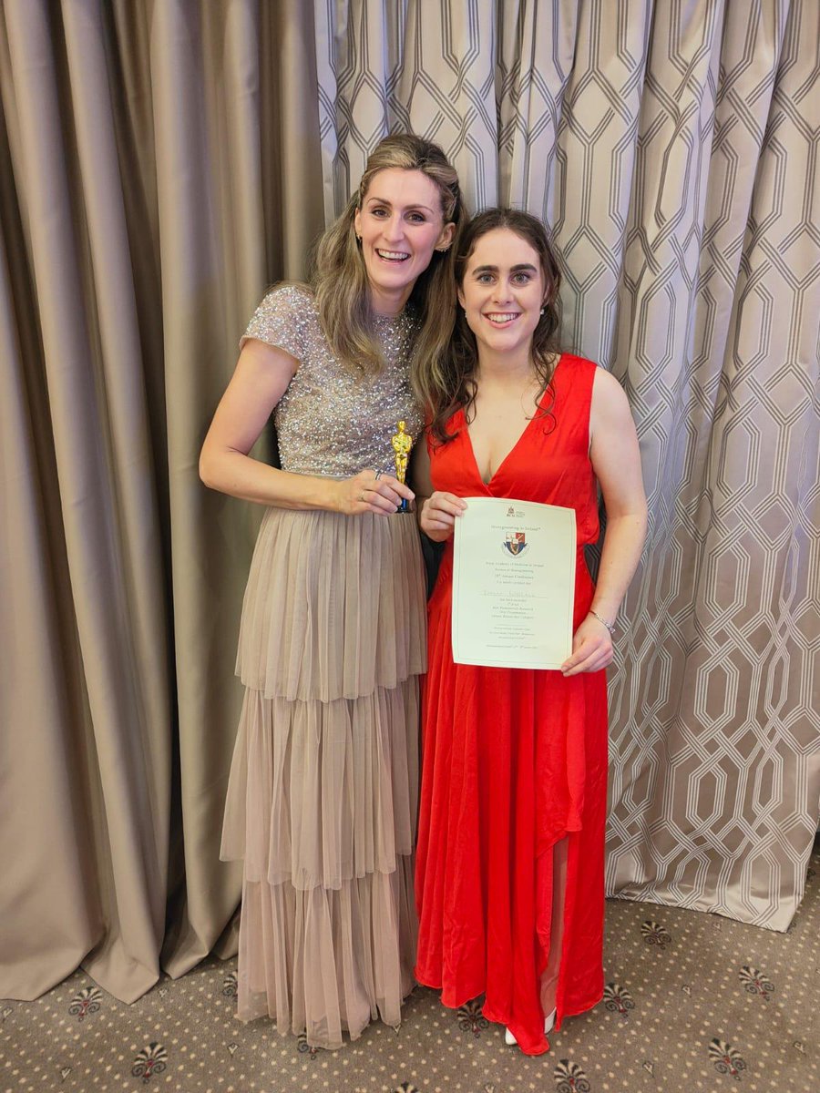 gduffy00's tweet image. Huge congrats to @eimzwallace who won a prize for best oral presentation in the Biomaterial Track @bini_irl  on her soft robotic protein delivery work!
